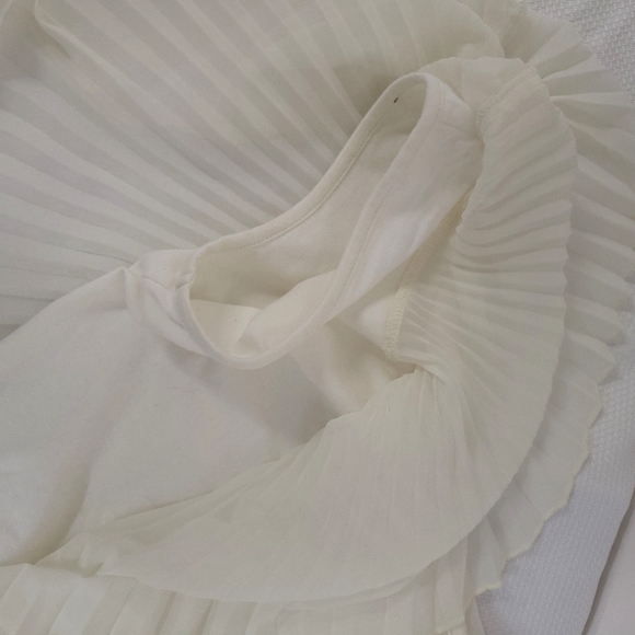 Bodycon Dress with Pleated One Shoulder, off white color. Size small - Picture 8 of 12